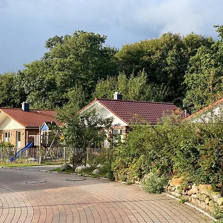 Suedstrand Haus 15 Holiday home Pelzerhaken